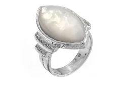 Anello essenza argento con ovale madreperla Selezione zanolli