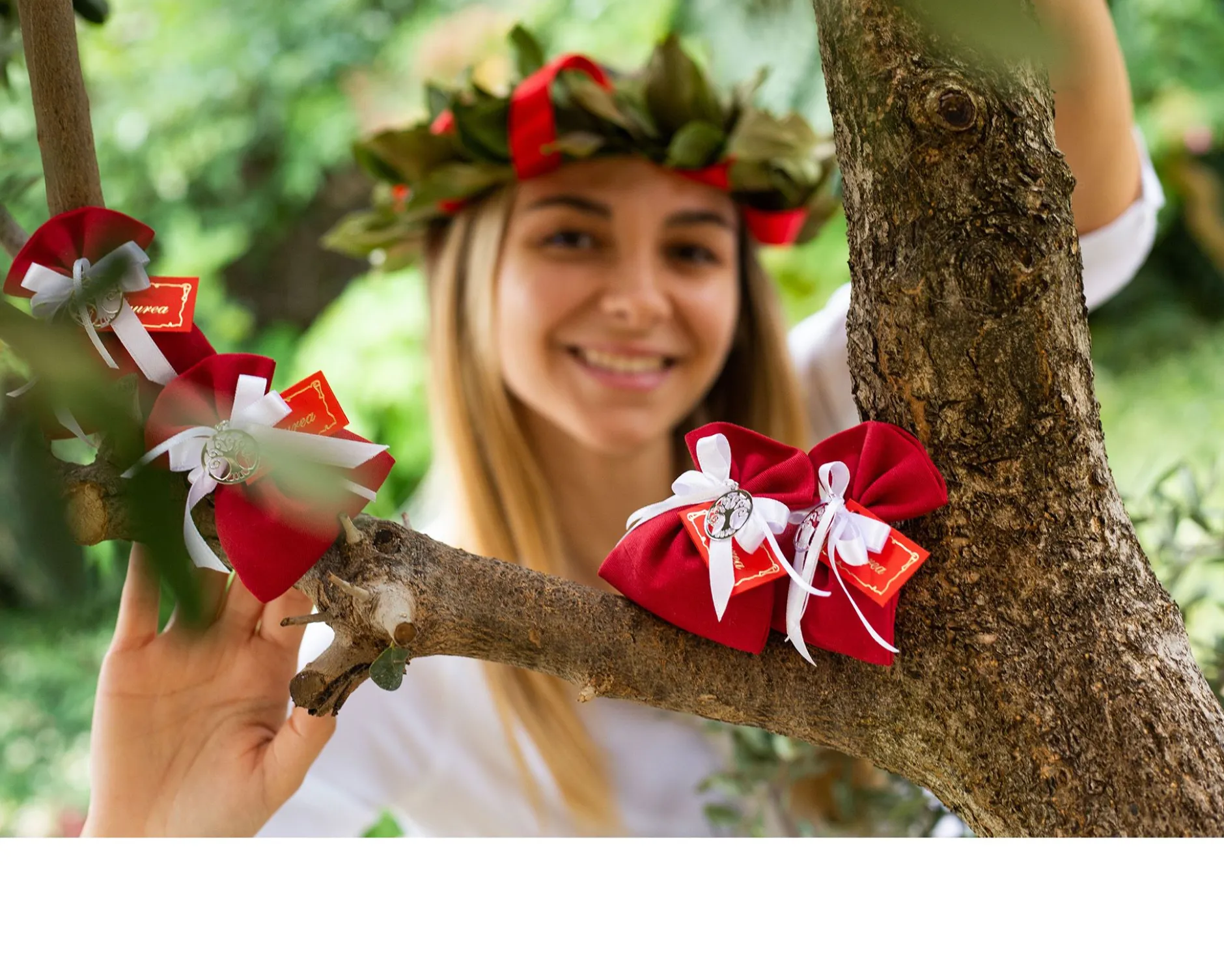 Bomboniera laurea ciondolo albero della vita argento con sacchetto portaconfetti Selezione zanolli