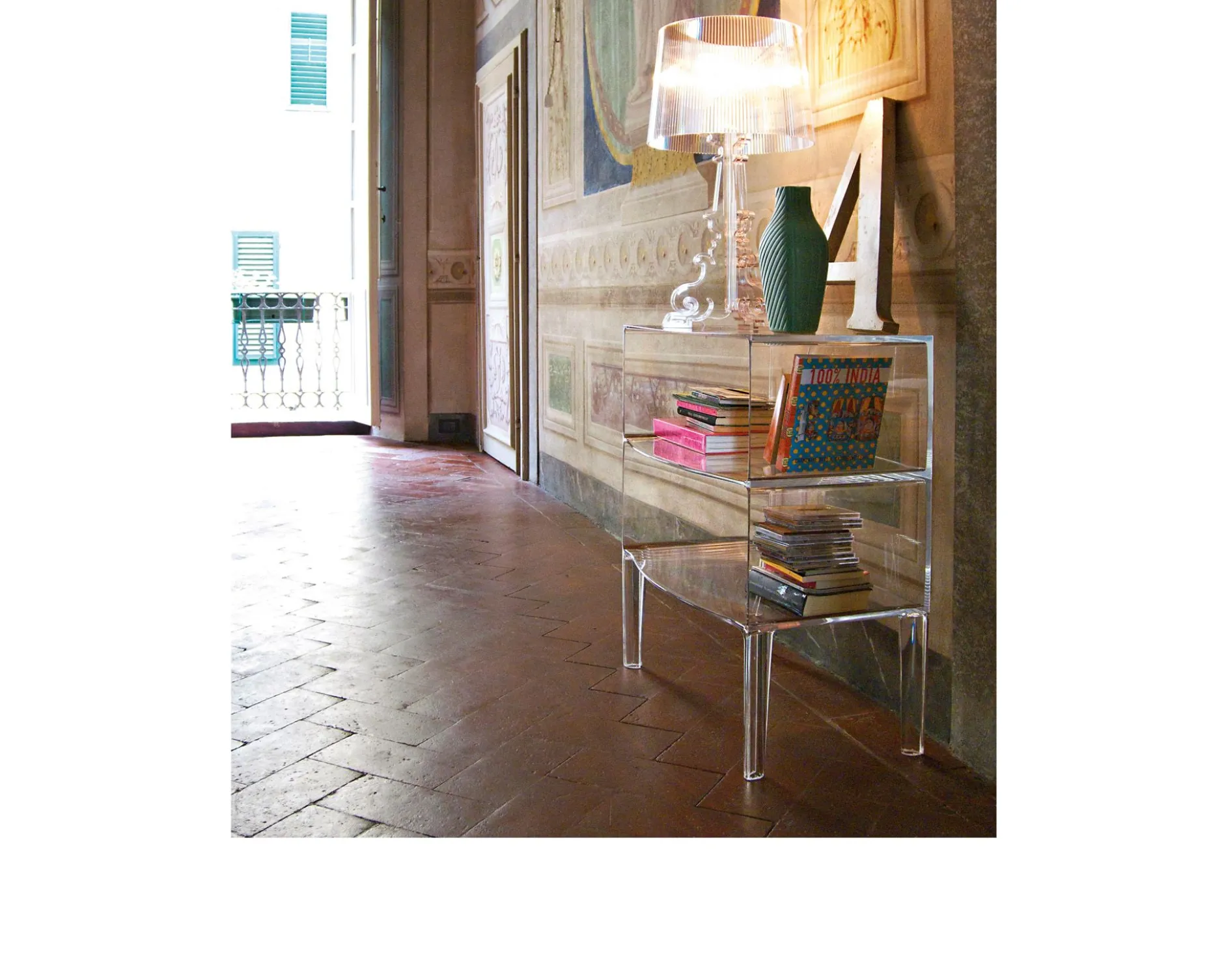 Comò ghost buster fumè Kartell