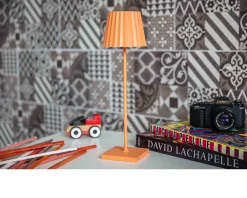 Lampada da tavolo a led troll 2.0 arancio Sompex