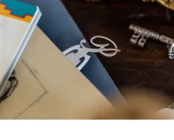 Segnalibro argento lettera p Selezione zanolli